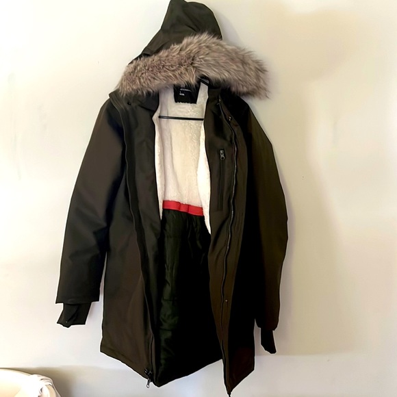 all in motion Jackets & Blazers - Perfect green hoodie Jackie for winter super warm